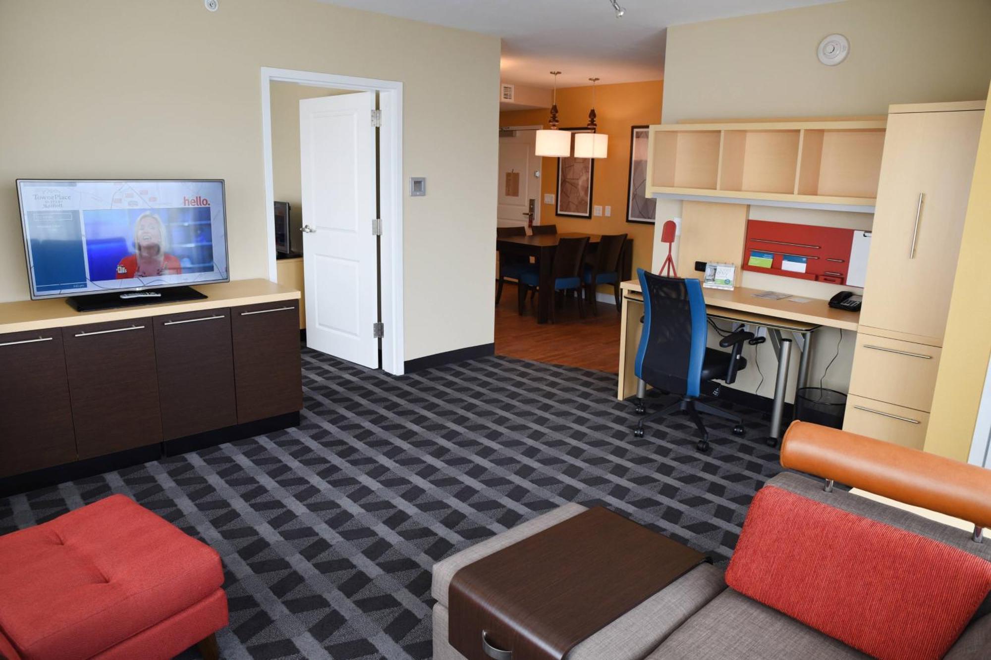 Towneplace Suites By Marriott Lawrence Downtown Exterior foto
